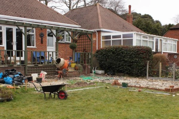 Understand the importance of boundary walls Yateley contact Jason edworthy party wall surveyors today!